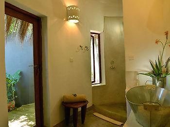 Bakwena Lodge Kasane Bagian luar foto