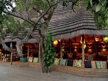 Bakwena Lodge Kasane Bagian luar foto