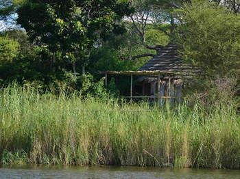 Bakwena Lodge Kasane Bagian luar foto
